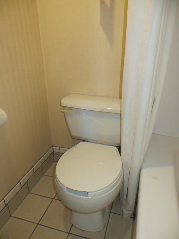 Ramada Limited Hotel Calgary